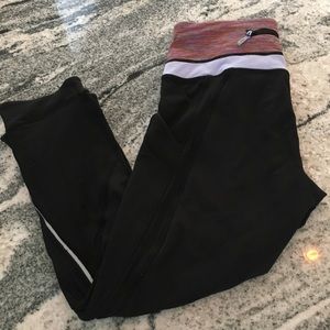 lululemon running crops, size 4